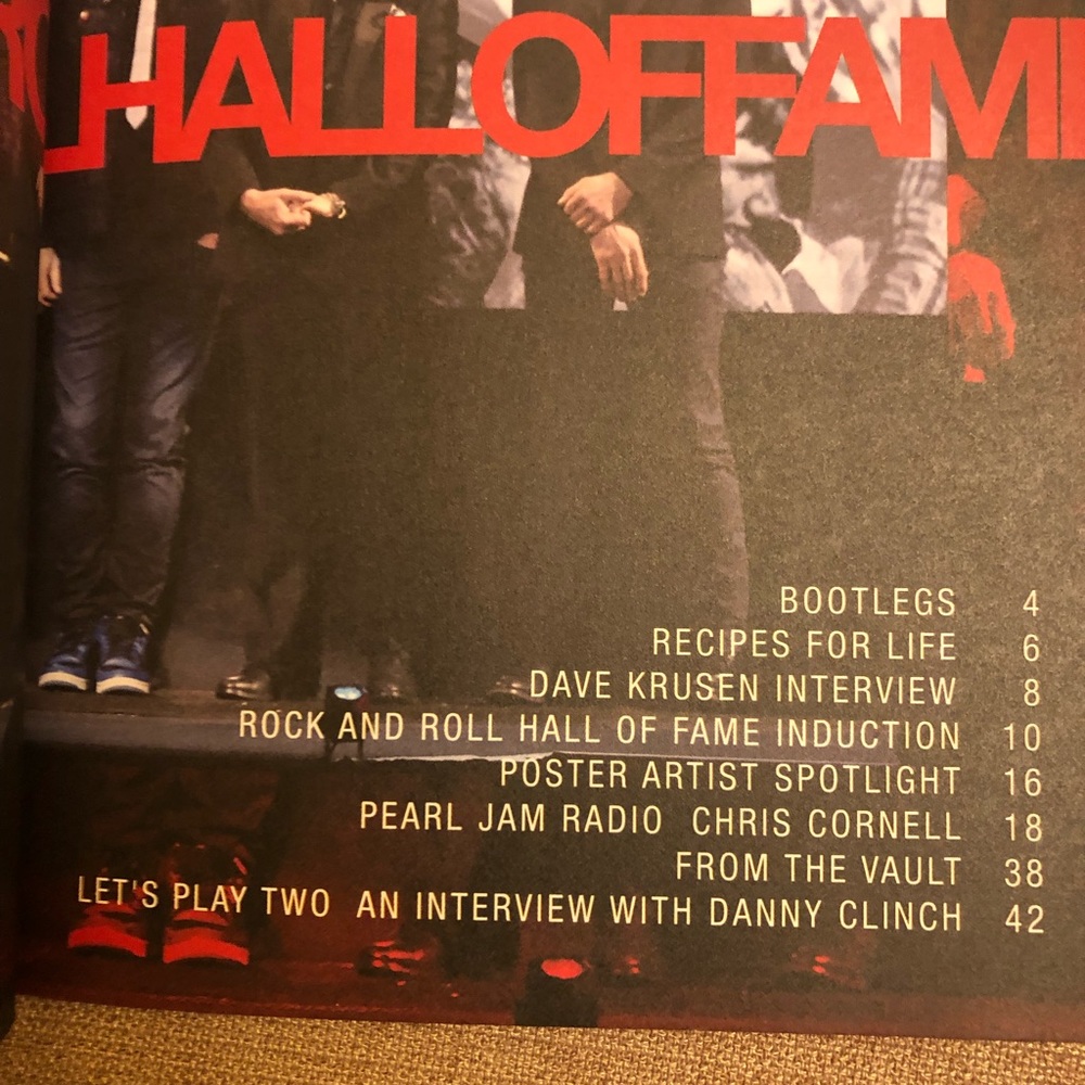 Pearl Jam Collectors Set. - Picture 5 of 11